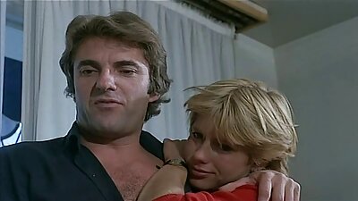 Čudovita domača zabava s prijateljicami pijanih sester