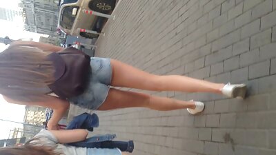 Resnično se nisem več mogla upreti sestrinski rit mojih prijateljev