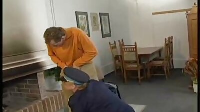 Najbolj vroča ebenovinasta punca, ki jo je zlorabil njen sostanovalec iz Pijane sobe